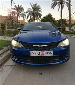 كرايسلر 200